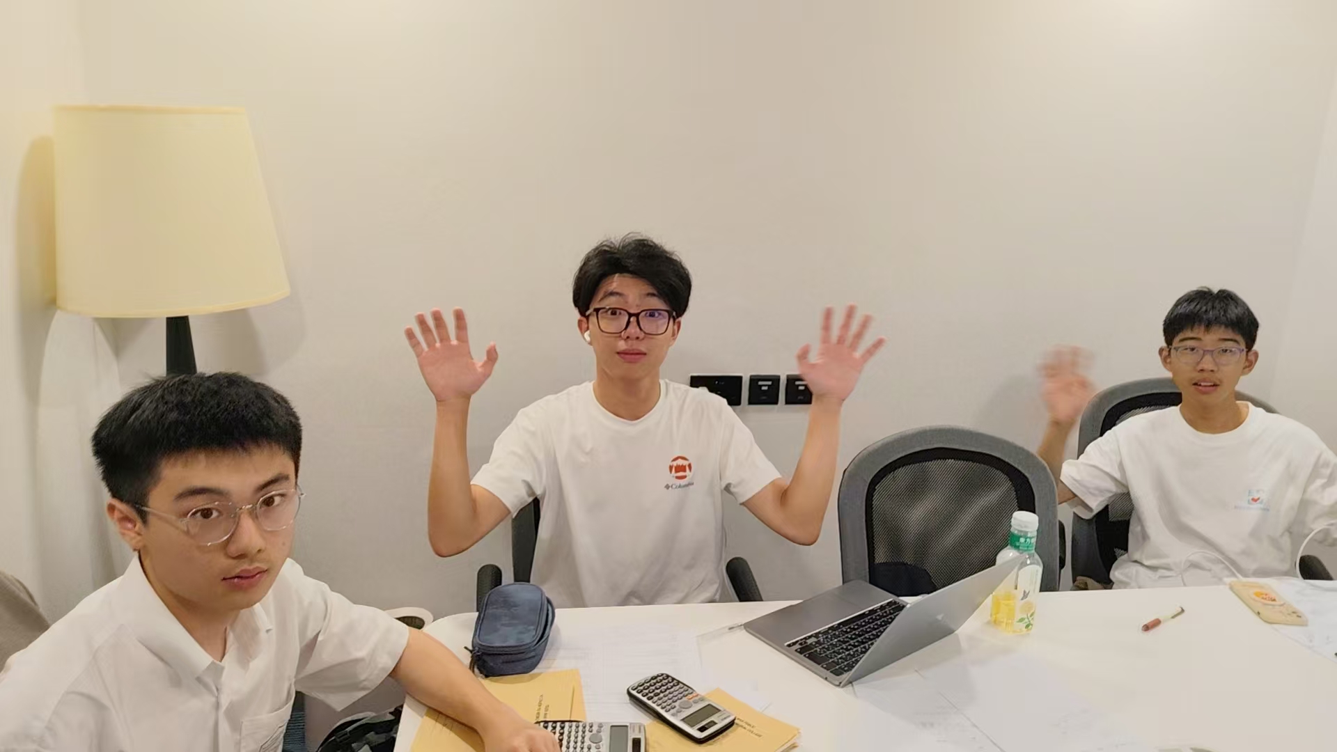 聆聽練習進行中